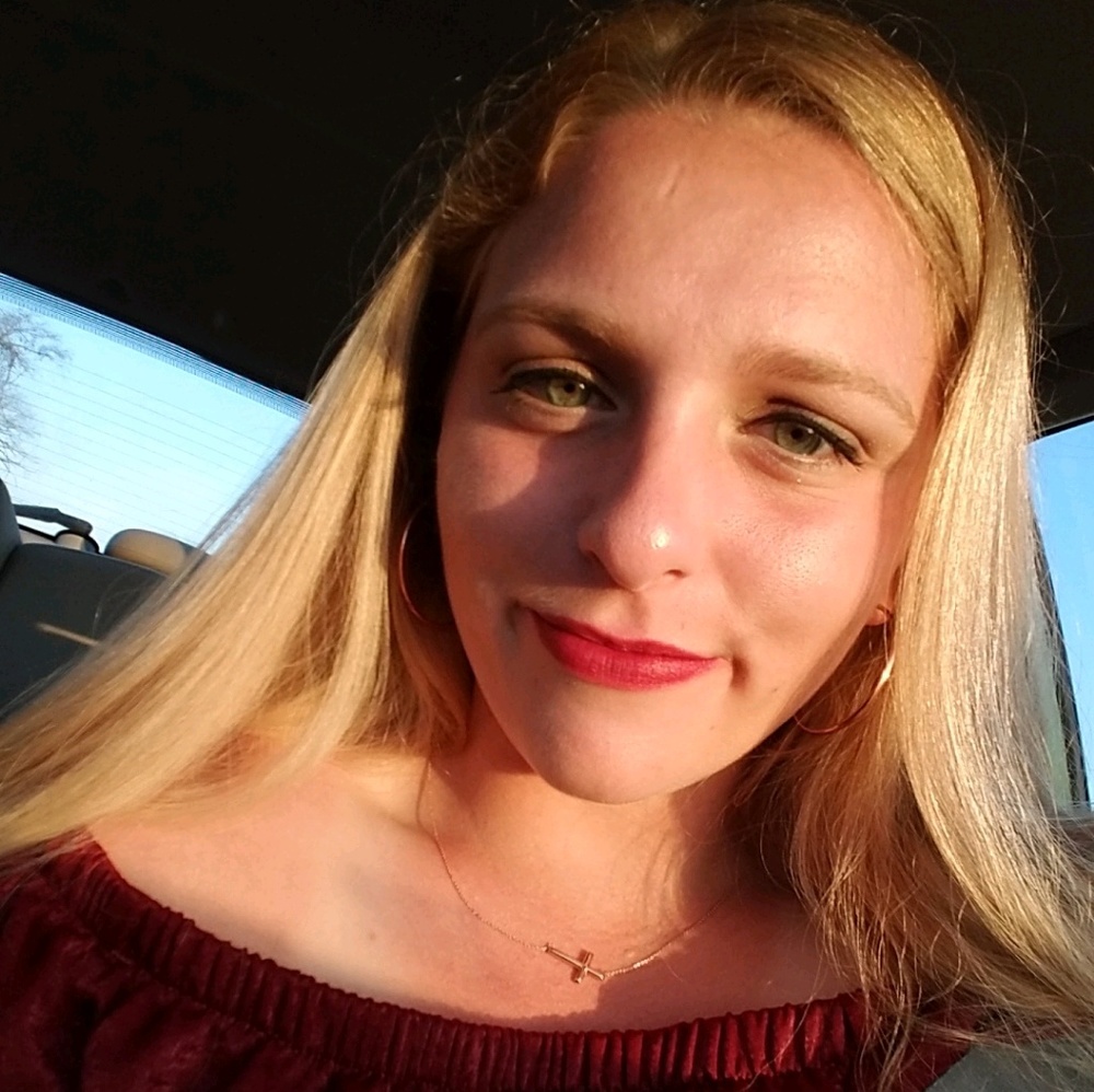 Meet your Posher, Jenna